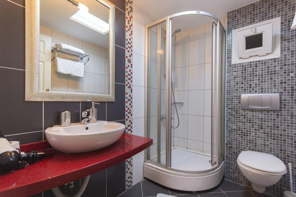 Sari Konak Apart Hotel Adana Habitación foto