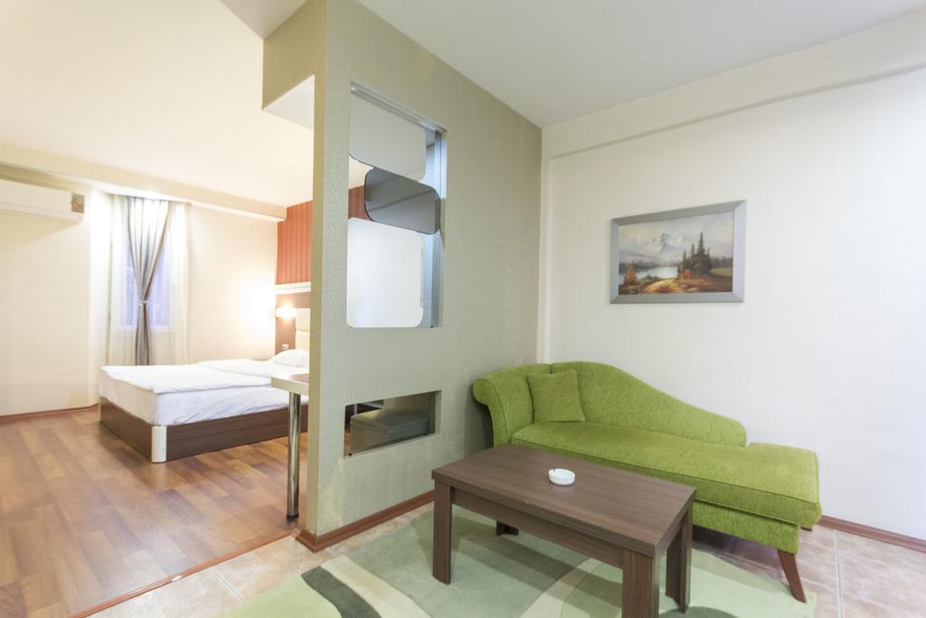 Sari Konak Apart Hotel Adana Habitación foto