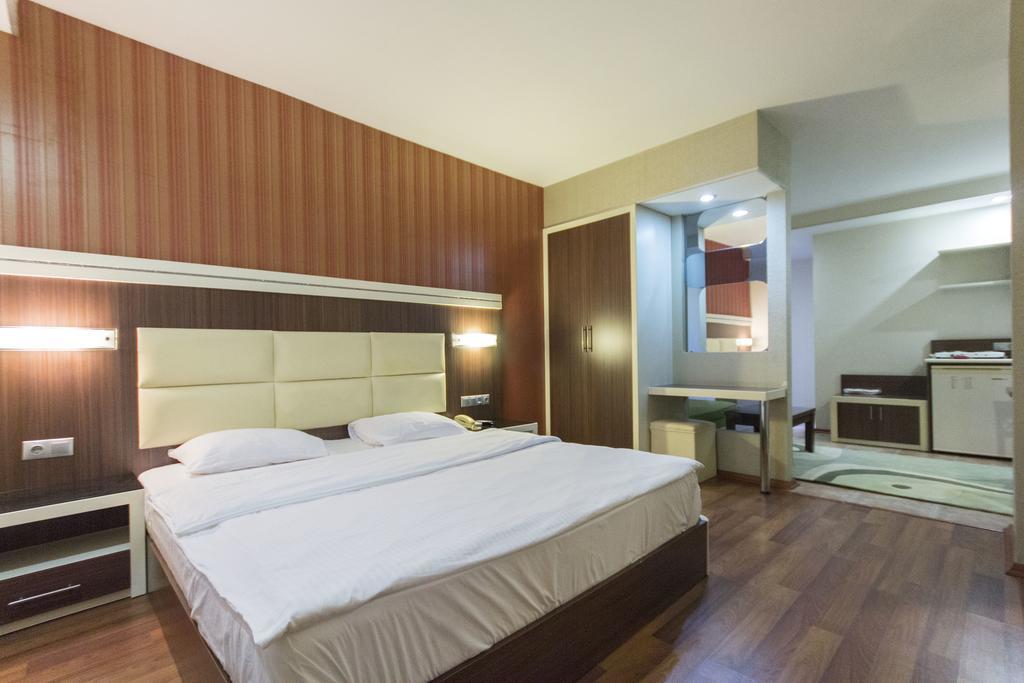 Sari Konak Apart Hotel Adana Habitación foto